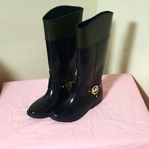 Michael Kors winter/ rain boots - Picture 1 of 3